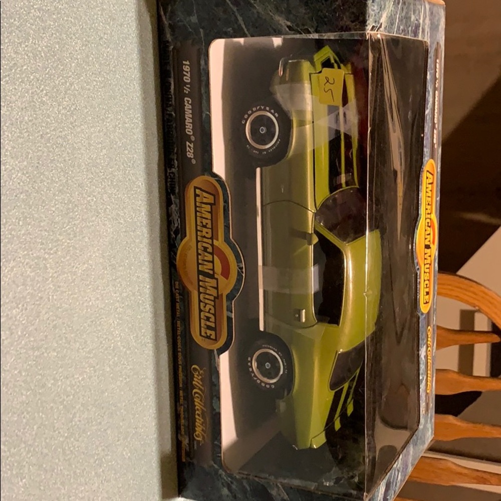 1970 1/2 Camaro Z 28 die cast collectable